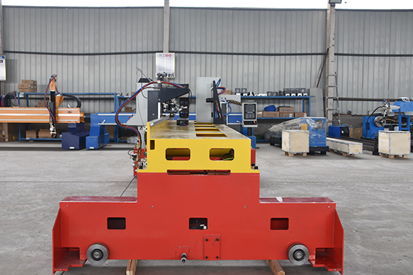 數(shù)控等離子切割機(jī)