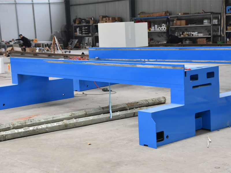 龍門式數控切割機的切割氣體應該如何選擇?