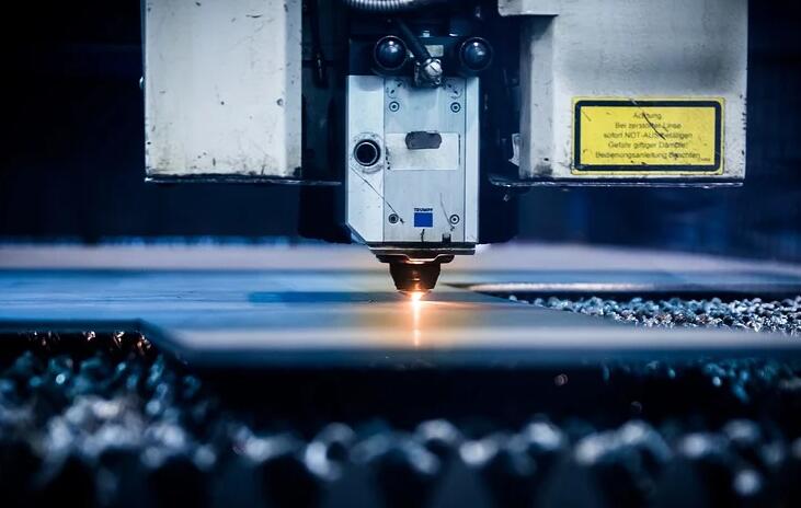 激光切割機(jī)的設(shè)置（激光切割機(jī)設(shè)置入門(mén)指導(dǎo)）